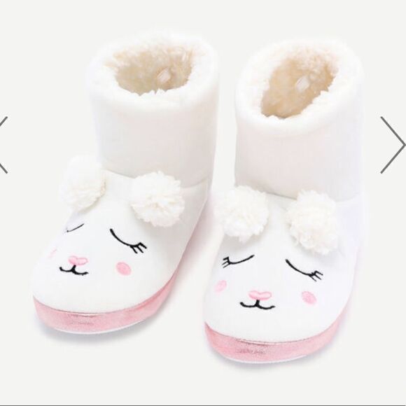 Lamb Chop booties size 7-8 - Picture 2 of 6